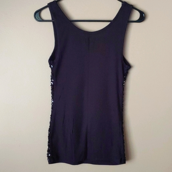 Old Navy Black Sequin Tank Top - Picture 4 of 4